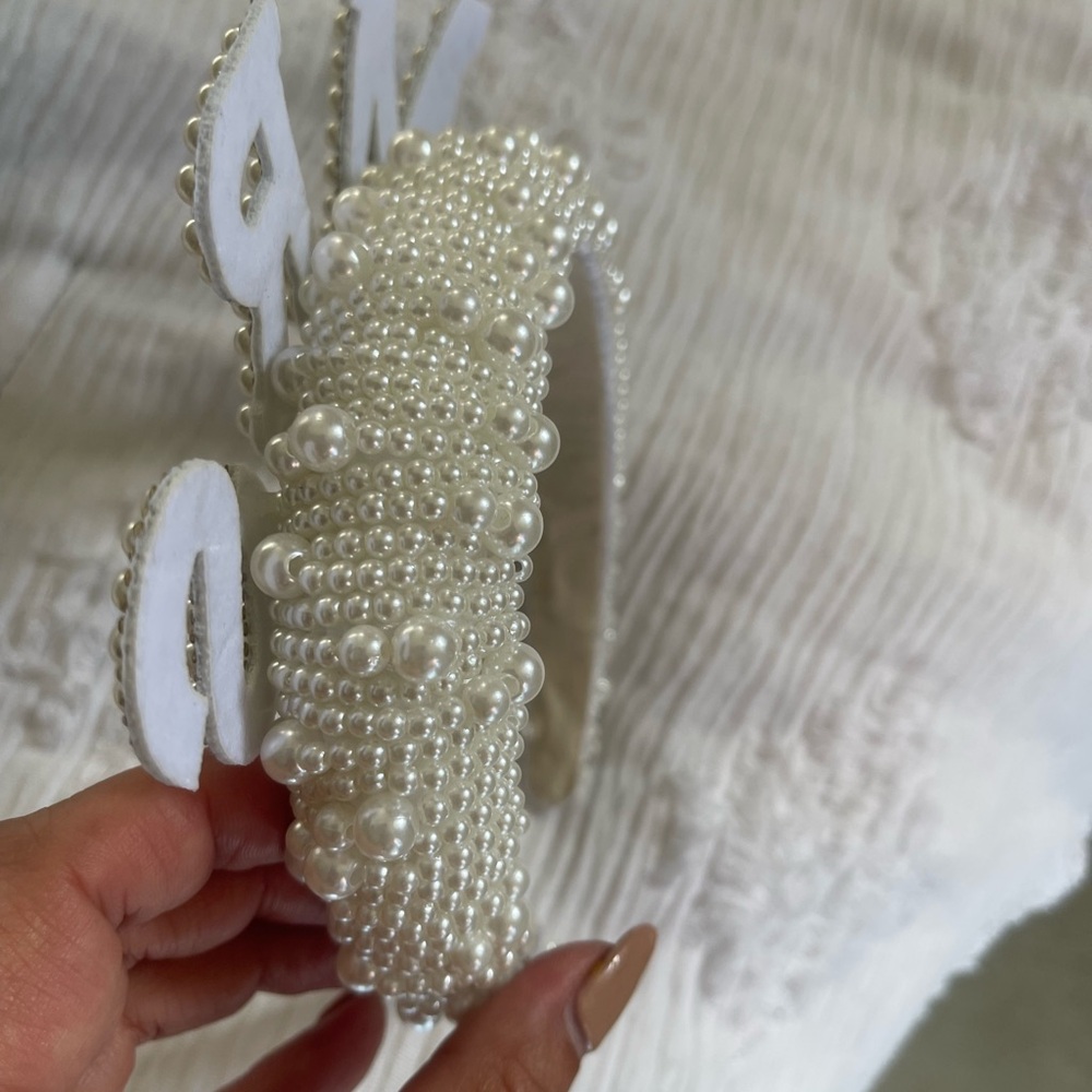 MRS Headband for Bride with pearls headpiece - Picture 2 of 2